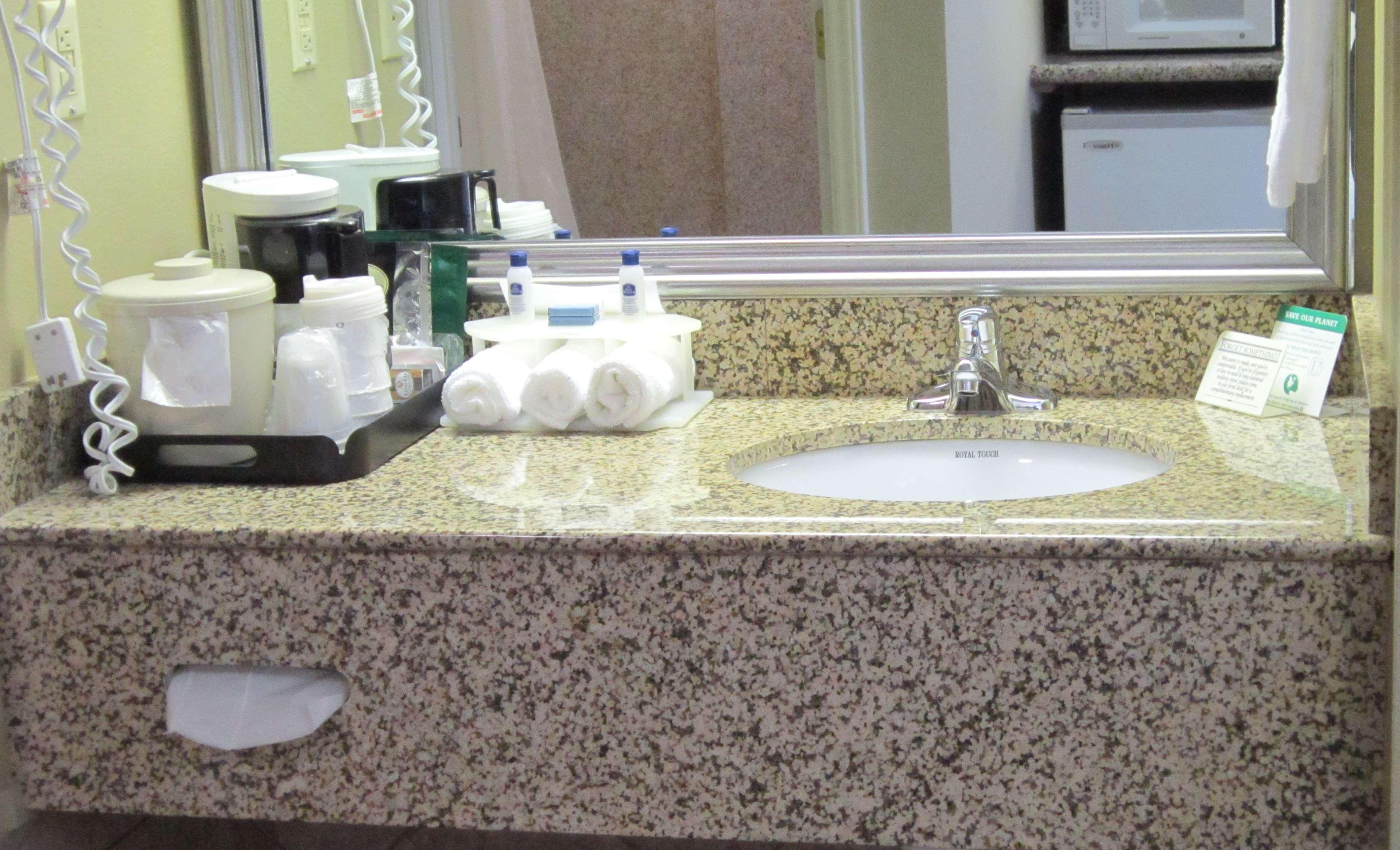 Best Western Butner Creedmoor Inn Екстер'єр фото