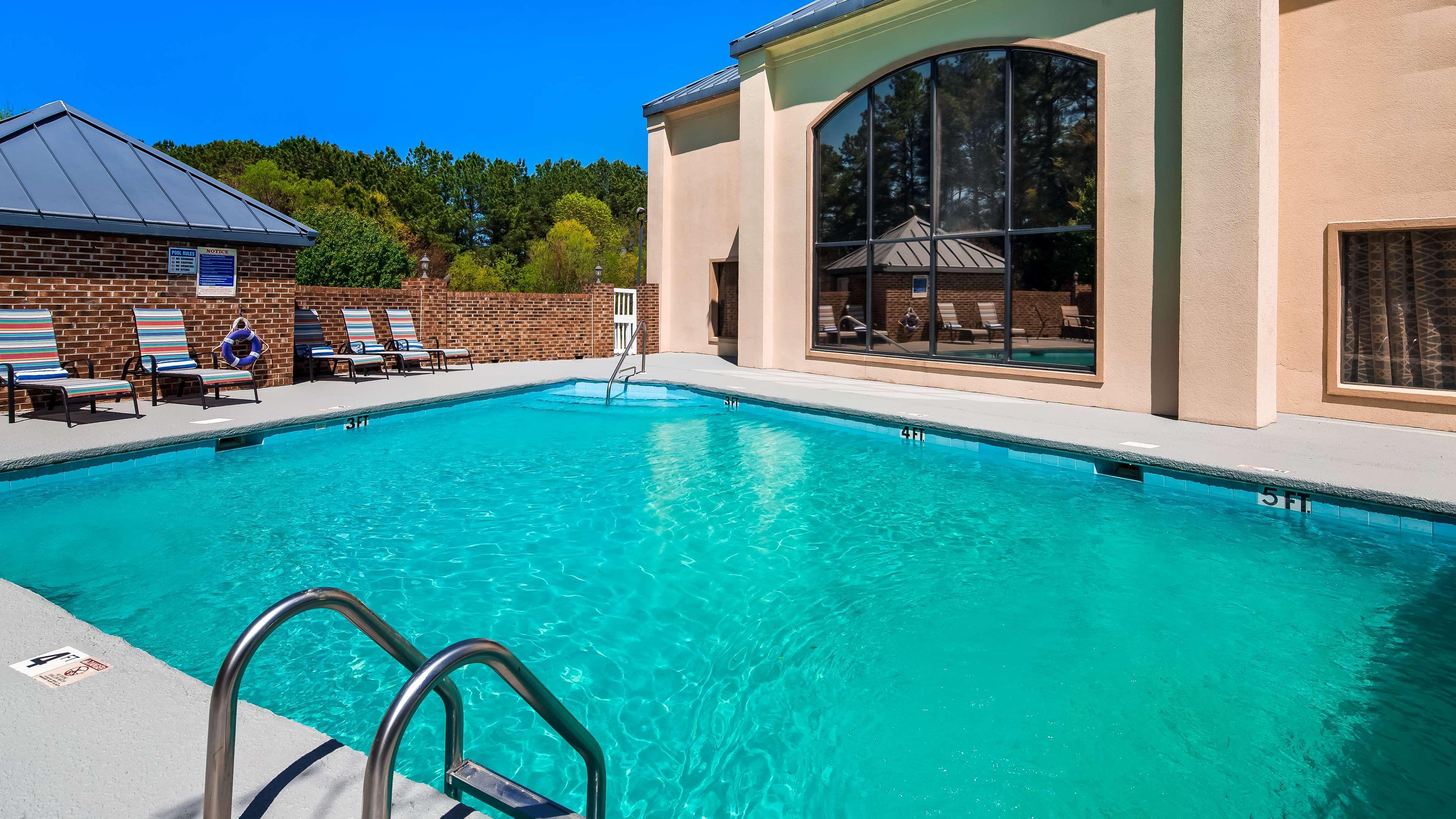Best Western Butner Creedmoor Inn Екстер'єр фото