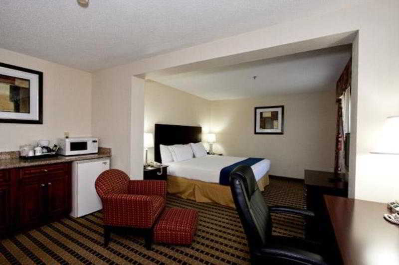 Best Western Butner Creedmoor Inn Екстер'єр фото