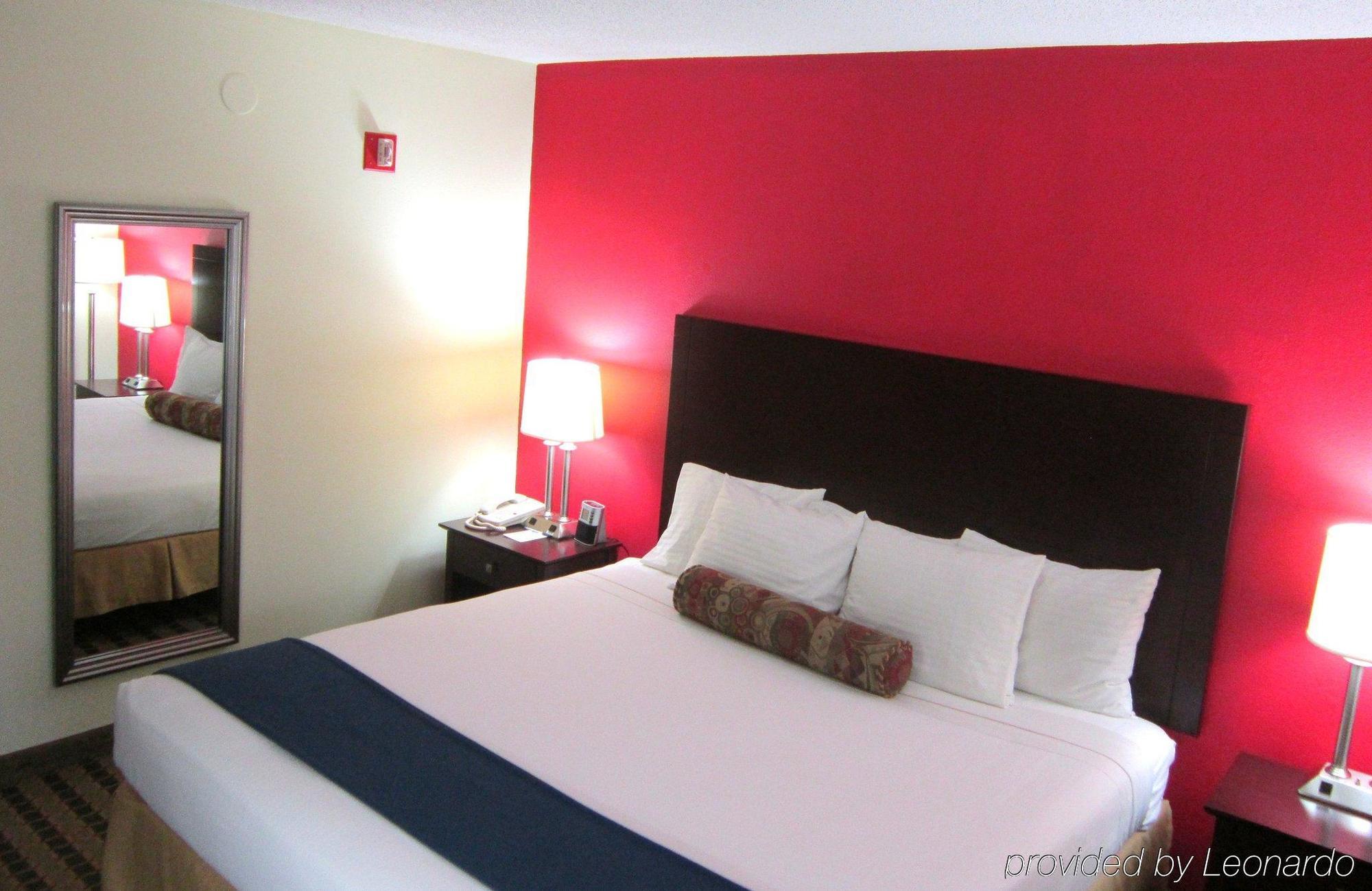 Best Western Butner Creedmoor Inn Екстер'єр фото