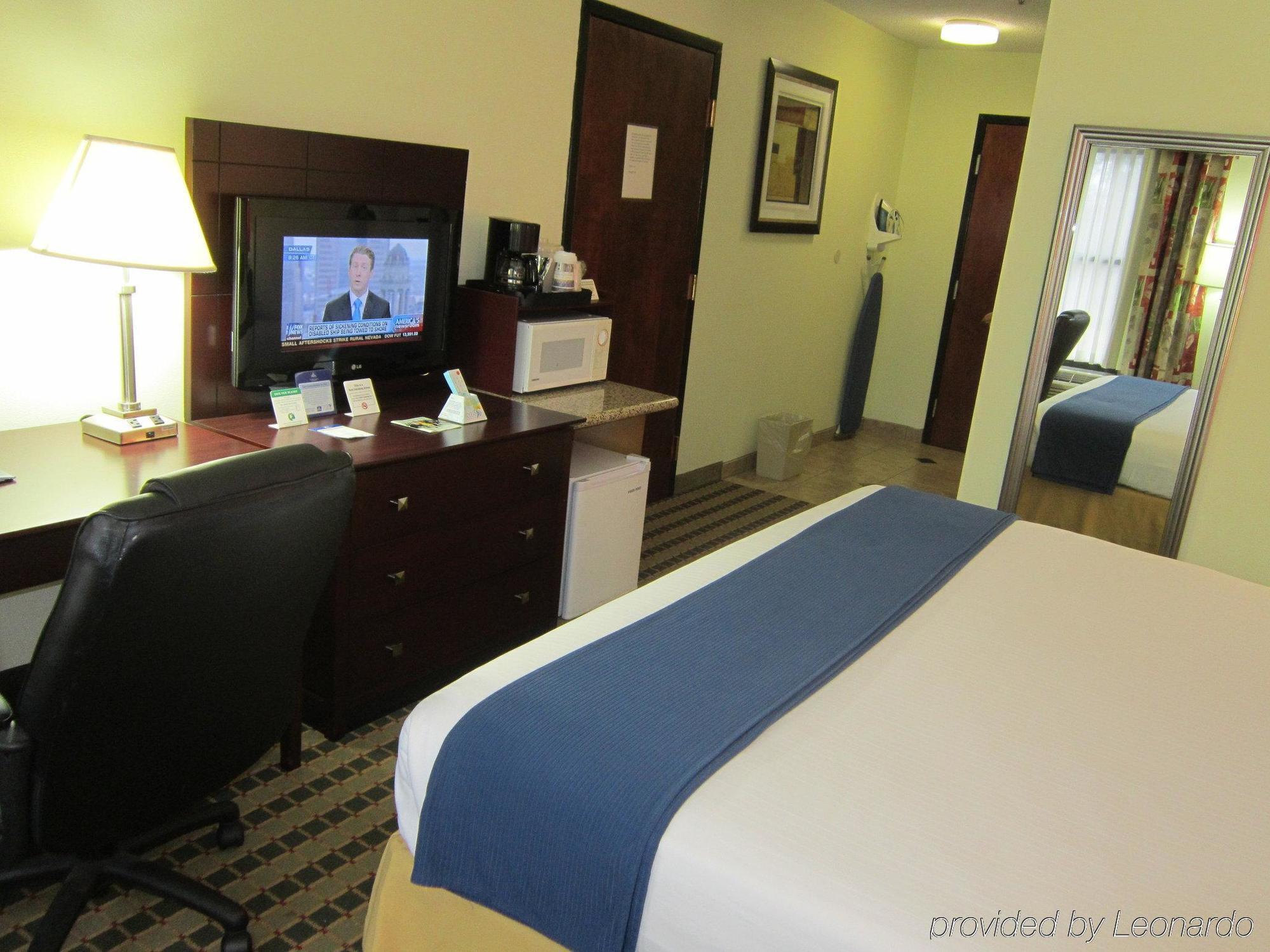Best Western Butner Creedmoor Inn Екстер'єр фото