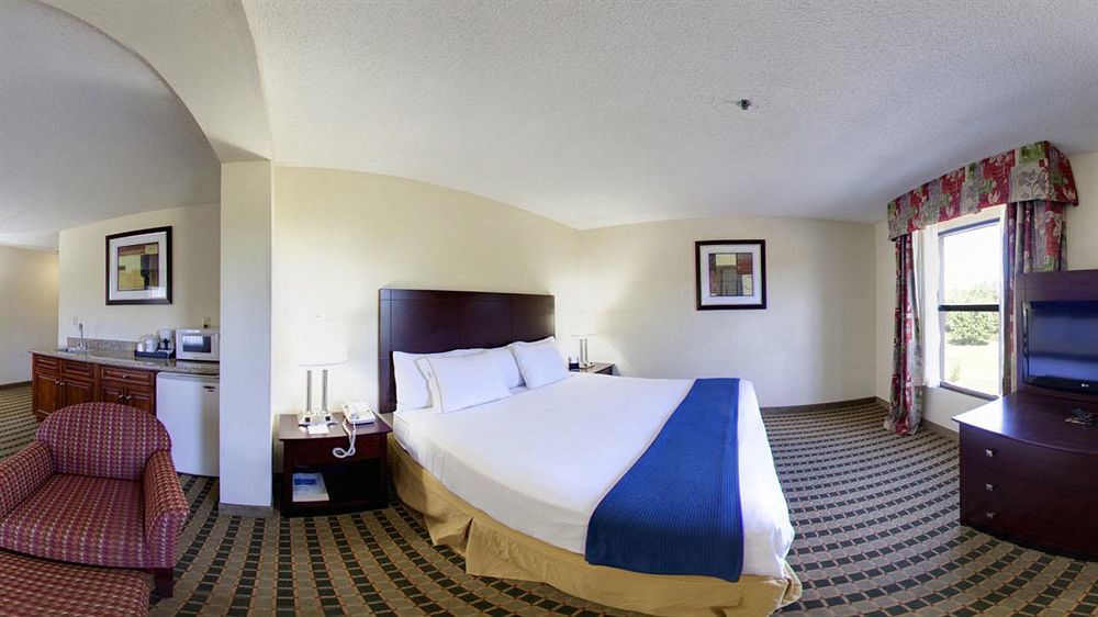 Best Western Butner Creedmoor Inn Екстер'єр фото