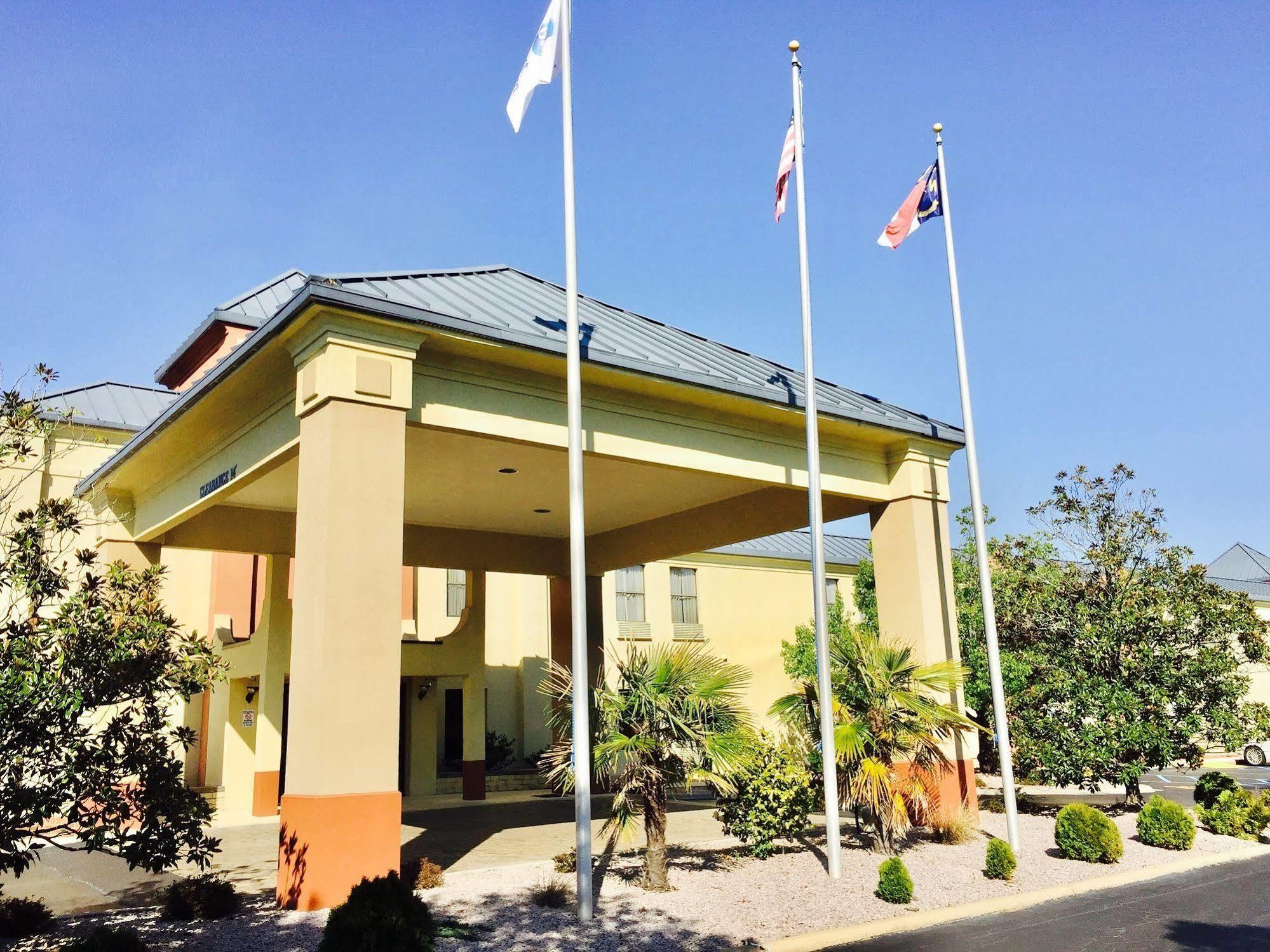 Best Western Butner Creedmoor Inn Екстер'єр фото
