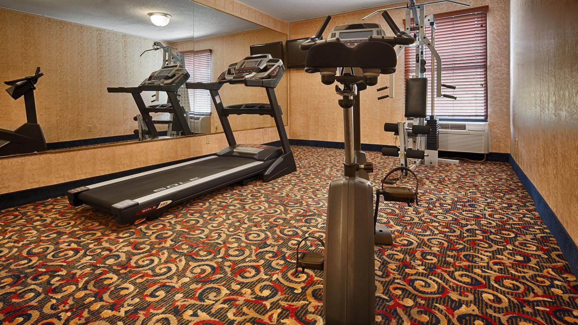 Best Western Butner Creedmoor Inn Екстер'єр фото